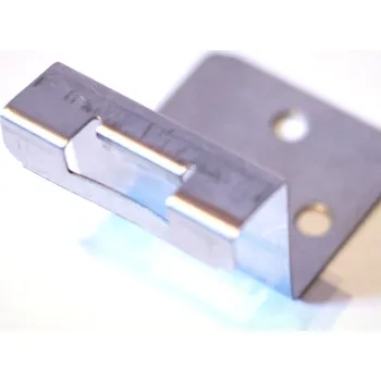 Nerezová příponka pevná fixní - 28 mm