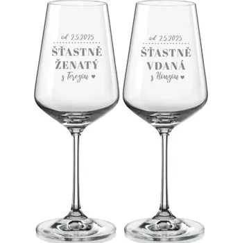 Sklenice Svatební skleničky na víno Šťastně vdaná/ženatý, 2 ks (Do poznámky v nákupním košíku napište jména novomanželů a datum svatby)