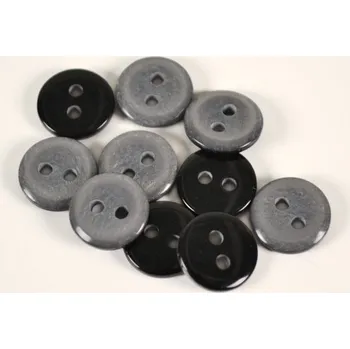 Plastový knoflík "18" šedý lesklý - balení 10 ks