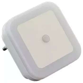 Stojací lampa NOČNÍ SVÉTLO DO ZÁSUVKY 4x LED SE SVĚTELNÝM SENZOREM ZD19A