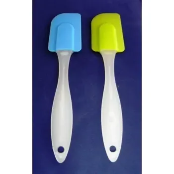 Kuchyňská stěrka KUCHYŇSKÁ SILIKONOVÁ STĚRKA NA TĚSTO