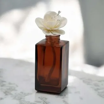 Aroma lampa Přírodní aroma difuzér - Květ malé lilie