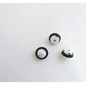 Příslušenství karosérie Sponka výplně dveří OCTAVIA II., pro RAPID, NH. Typové číslo: 122776421,122776421,122776421, 5J0867276