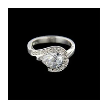 Prsten Stříbrný prsten s kamenem