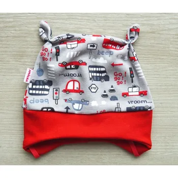 Kojenecké oblečení AMÁLKA Bavlněná čepička, červené auta Velikost: 56-62