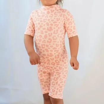Kojenecké oblečení Dětský UV overal s krátkým rukávem Pink Leo Geggamoja Velikost: 98/104