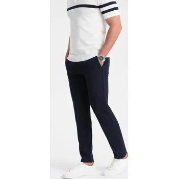 Pánské kalhoty Ombre Clothing Elegantní granátové chinos kalhoty klasického střihu V3 PACP-0191