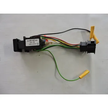 Vypínač výstražných světel FAVORIT NT, pro STARŠÍ TYPY, FAVORIT. Typové číslo: 115939024,115939024,115939024