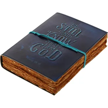 Karnevalový kostým Výprodej Kožený zápisník s nápisem Be Still and Know That I Am God - Outlet