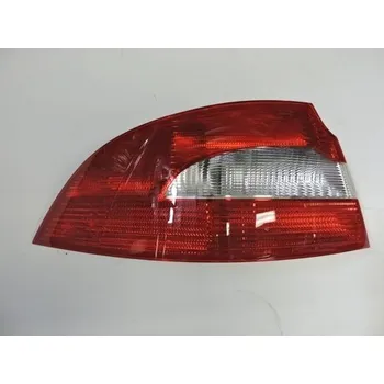 Zadní světlomet Světlo vnější zadní levé SUPERB II., MAGNETI MARELLI 714027051701, pro SUPERB, II. 3T. Typové číslo: 3T5945111,3T5945111,3T5945111, 714027051701, 124924001