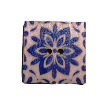 Knoflík Knoflík dřevěný čtverec s ornamenty III