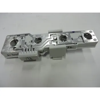 Zadní světlomet Nosič žárovek pravý OCTAVIA I. LIMUZÍNA od M2001, ORIGINAL, pro OCTAVIA, I. 1U. Typové číslo: 1U6945258C,1U6945258C,1U6945258C