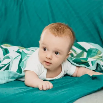 Dětská deka Tommy Lise Bavlněná mušelínová přikrývka Roaming Mangrove 106x106 cm