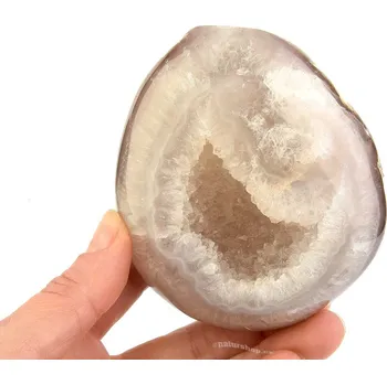 Přírodní kámen Achátová geoda s dutinou 402g (Brazílie)