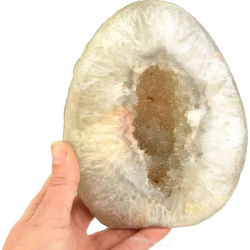 Přírodní kámen Achátová geoda s dutinou 1290g (Brazílie)