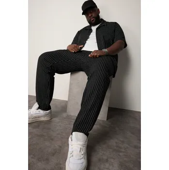 Pánská košile STHUGE, Plus size STHUGE žerzejová košile FLEXLASTIC®, krátké rukávy, elegantní pruhy, Cuba límeček, Modern střih, do 8XL pro plnoštíhlé nadměrná velikost, 831747100-1452, černý, 3XL, Plus size oblečení, Oblečení pro vysoké muže, Nadměrné velikosti, Obleč