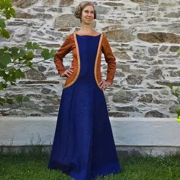 Dámské šaty SVRCHNÍ ŠATY bez rukávů, 2. polovina 14. století - NIŽŠÍ ŠLECHTIČNA / BOHATŠÍ MĚŠŤANKA