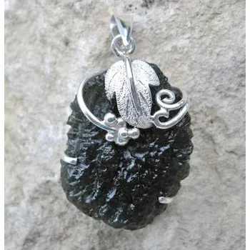 Přívěsek Drakkaria VINIUM, stříbrný přívěsek s vltavínem, Ag 925