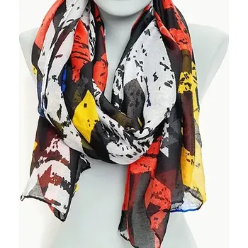 Šátek Elegantní dámská šálka / šála se vzorem