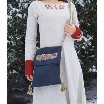 Raně středověká brašna přes rameno