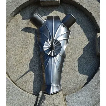 Samolepící dekorace KOŇSKÁ ZBROJ, maska na zeď pro dekorační účely