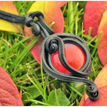 Přívěsek Filipová SKLO - ZÁVĚS- červené