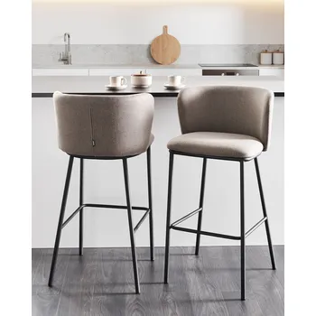 Jídelní židle Sada 2 jídelních židlí taupe polyesterové čalounění černé kovové nohy bez opěrek zaoblené opěradlo moderní jídelna kuchyně Beliani