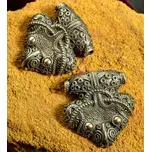 Drakkaria HAVRANÍ HLAVA - Thorovo kladivo, Sigtuna, Švédsko, bronz