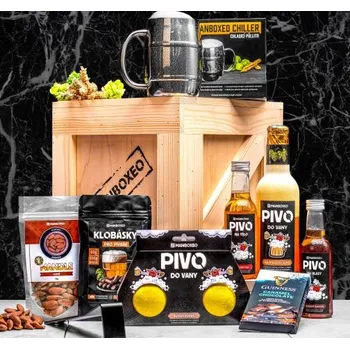Dárkový potravinový koš Manboxeo Bedna s pivními lázněmi