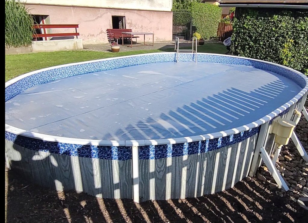 Solární plachta 3,7 x 5,5 m průhledná Cornisun CORNISUN357