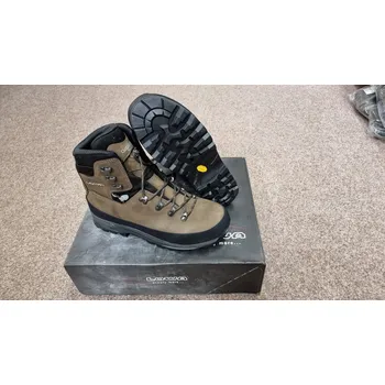 Pánská treková obuv Lowa TIBET GTX Sepia/Black velikost obuvi: UK 9