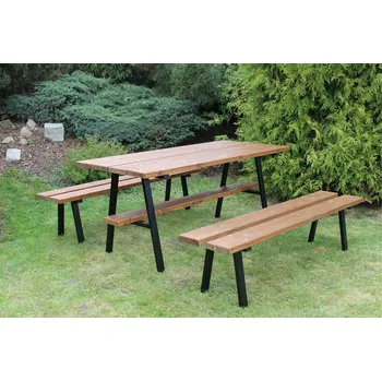 Zahradní sestava Výhodný set kovového stolu a dvou laviček bez opěradla Pekárek Barva prken: Prkna bez barvy (neošetřené), Délka prken: Prodloužené 180 cm, Ošetření ocelových nohou: Bez povrchové úpravy