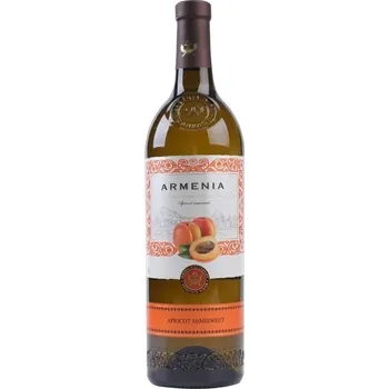Armenia Wine Armenia Apricot semisweet 0,75 l