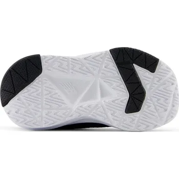 Chlapecké tenisky Boty New Balance Black 1079470 C6 (23)