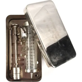 Injekční stříkačka Stříkačka injekční 10ml v kovové krabičce