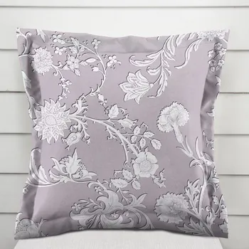 Povlak na polštářek Dekorační povlak na polštář s lemem PM-045 Zámecké květy na pastelově fialovém 30 x 50 cm