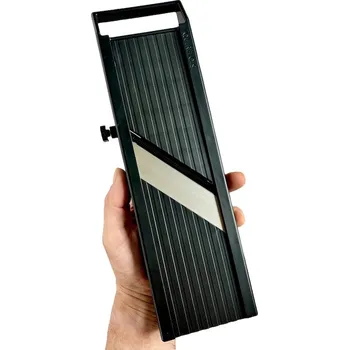 Kráječ zeleniny Japonská mandelína Kirelwa černá