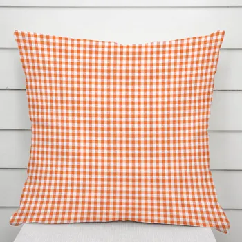 Povlak na dekorativní polštářek Dekorační povlak na polštář Rebeka RE-006 Oranžovo-bílá kostka malá 40 x 60 cm