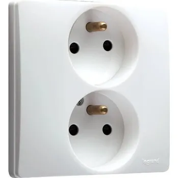 Elektrická zásuvka NILOE bílá dvojzásuvka 2P+T 664733