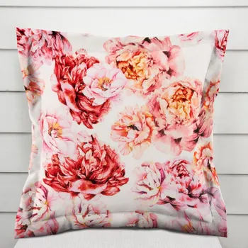 Povlak na polštářek Sametový povlak na polštář s lemem Tamara TMR-041 Růžovo-červené pivoňky na bílém 50 x 50 cm