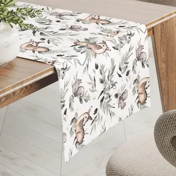 ubrus Dětský bavlněný běhoun na stůl Sandra SA-455 Koloušci zajíčci a veverky na bílém 20x120 cm