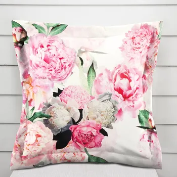 Povlak na polštářek Sametový povlak na polštář s lemem Tamara TMR-037 Růžové pivoňky na bílém 50 x 60 cm