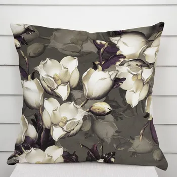 Povlak na polštářek Sametový povlak na polštář Tamara TMR-034 Květy gardénie na hnědošedém 50 x 50 cm
