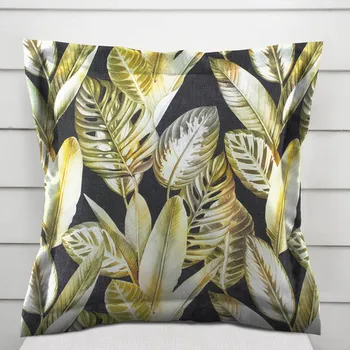 Povlak na dekorativní polštářek Sametový povlak na polštář s lemem Tamara TMR-010 Zlaté tropické listy na zeleném 40 x 40 cm