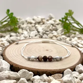 Náramek Certom Provázkový náramek se zebřím jaspisem, magnezitem a stříbrnými kuličkami 0113