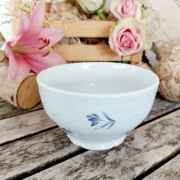 BERNADOTTE miska 13 cm, modrá květina, Thun 1794 (Porcelánová miska 2. jakost)