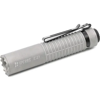 Svítilna Svítilna E21 dobíjecí, kompaktní, 2000 lumenů, 322 metrů, IP68 TITAN (Svítilna E21 dobíjecí, kompaktní, 2000 lumenů, 322 metrů, IP68 TITAN)