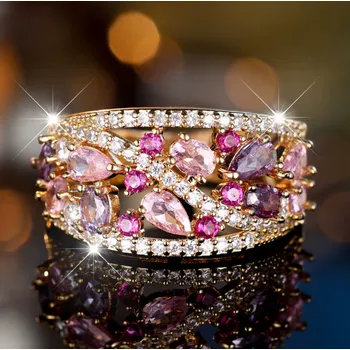 Prsten B-TOP Pozlacený prsten s růžovými zirkony Velikost prstenu: 55mm