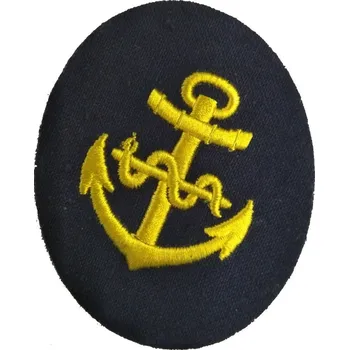 Nášivka Nášivka námořních jednotek NVA Sanitätsmaat ovál s kotvou a hadem (Nášivka námořních jednotek NVA Sanitätsmaat ovál s kotvou a hadem)