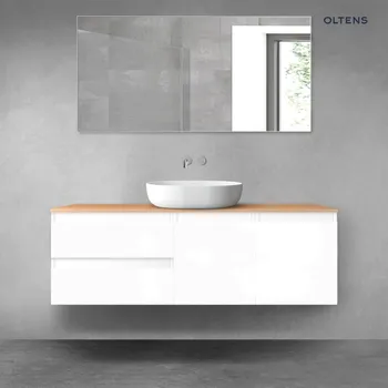 Koupelnový nábytek Oltens Vernal sada koupelnového nábytku 140 cm s horní deskou, lesklá bílá/dub 68274000